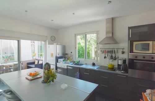 Toulon House | Lovely, well-equipped family home in a quiet area west of Toulon