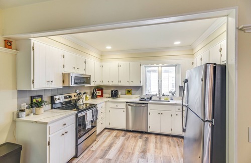 Westerly House | Lovely Westerley Home w/Yard & Grill!