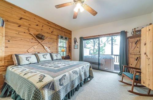 Helen House | Lovely Wooden Cabin with Hot-tub and Barbecue in Cleveland, Georgia