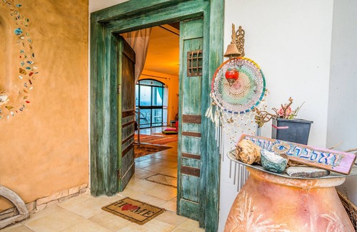 Yavne'el House | Lovene'el Sea of Galilee Retreat