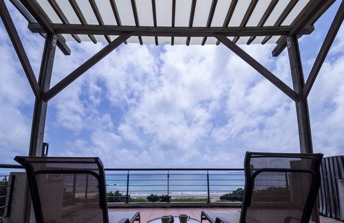 Big Beach House | LoveSea 126 House Inn