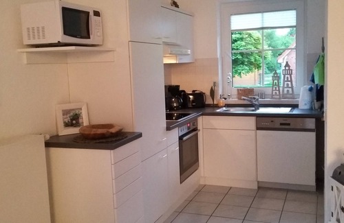 Neßmersiel House | Lovingly furnished, family-friendly holiday home with WiFi and beach chair