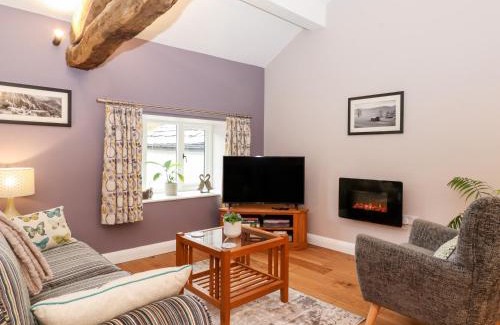Ambleside House | Low Ashmead Cottage