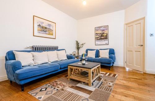 Austwick House | Low Bank