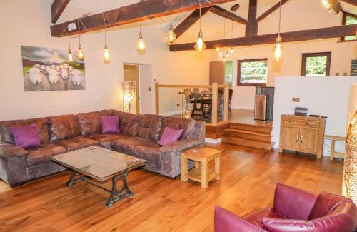 Waterhead House | Low Brow Barn