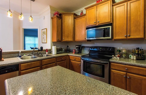 Athens Condo | Low Country Dawg House | Stunning Walking Trails!