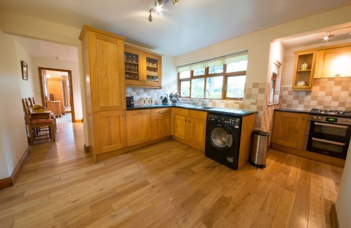 Coniston Apartment | Low How Cottage, Coniston, spacious single level, 4 bedroom cottage sleeping 10