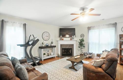 Bluffton House | Lowcountry Luxury Near Palmetto Bluff home