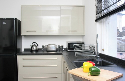 Royal Tunbridge Wells Cottage | Lower Pantiles Apartment