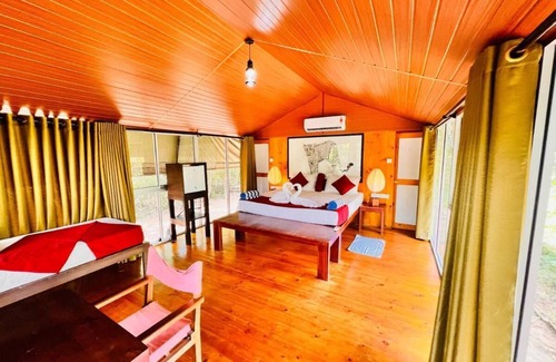 Palatupana Other | Lowin Yala