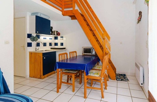 Les Ayguades House | LS27 : GRUISSAN : 2-room Villa with pool in the residence