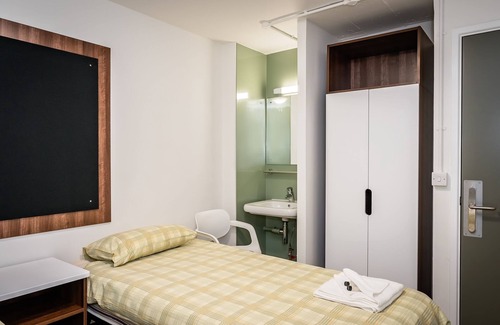 Finsbury Hotel | LSE Rosebery Hall - Campus Accommodation