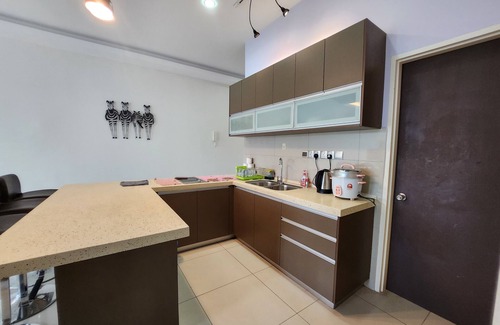Downtown Kota Kinabalu Apartment | LSS HomeStay Imago the loft residence