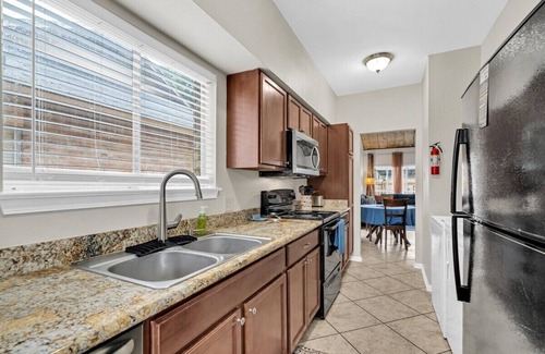 Highlands - Perkins Apartment | LSU Tiger Den - Close to LSU Campus