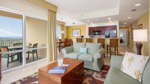 Sandestin House | Luau I 7602/7604