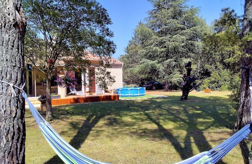 Merindol House | Luberon, detached house, 1400m2 garden in the garrigue of Provence