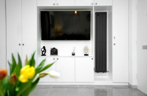 Sudbury Apartment | Lucas
