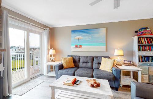 Midtown Ocean City Apartment | Lucayan 27
