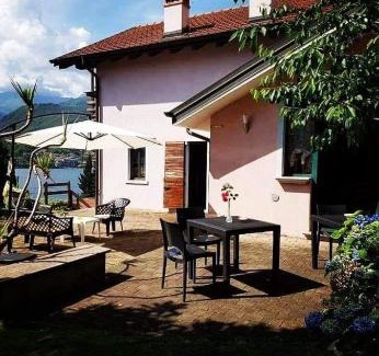 Omegna Bed & Breakfast | Luci dal Lago