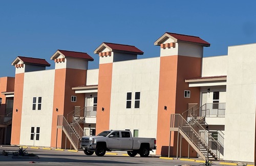 Rosita South Condo | Lucky Eagle 202 5 Minutes away from Lucky Eagle Casino