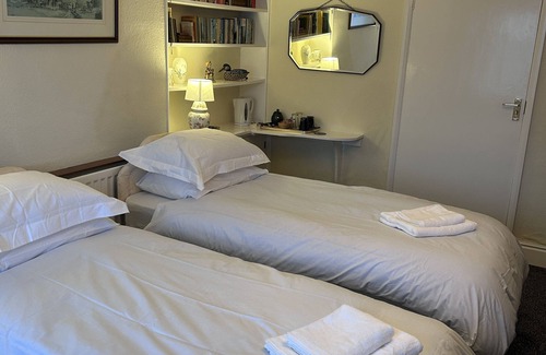 Richmond House | Lucy Cross Guest House