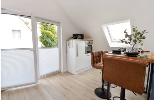 Brackwede Apartment | Luftig, Leicht & Lebensfroh - Loft Wi-fi TV