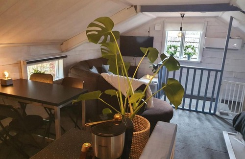 Leksand Apartment | Lugnets hotellägenhet