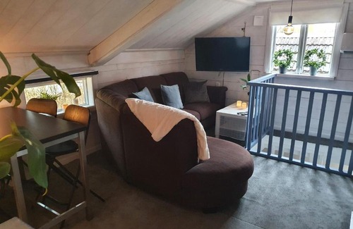 Leksand Apartment | Lugnets hotellägenhet