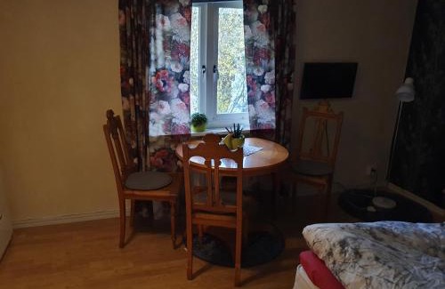 Ljungbyholm Apartment | Lugnt boende Intill Ljungbyån