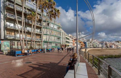 Las Palmas de Gran Canaria Apartment | Lujan Suite Playa Las Canteras