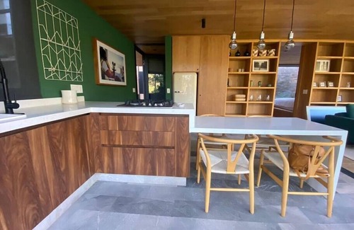 Valle de Bravo House | Lujoso loft boutique en Valle de Bravo Roble