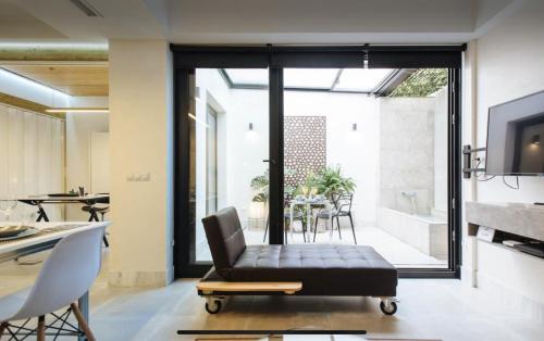Nervion Apartment | Lujoso loft con piscina y espacio office