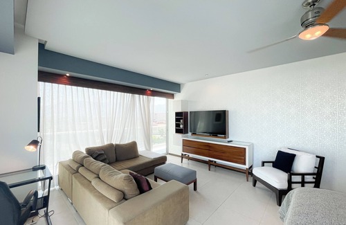 North Hotel Zone Apartment | Lujoso Peninsula T3 Frente al Mar