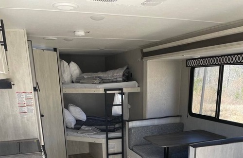 Anderson House | Luke Duke - Camper for Rent, Delivery Available