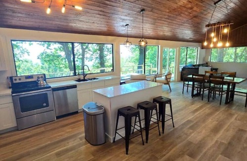 Rising Fawn Apartment | Lula Lake Cabin Getaway