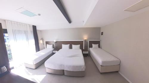 Kadnlar Denizi Mahallesi Hotel | Lulubay Rooms & Suites