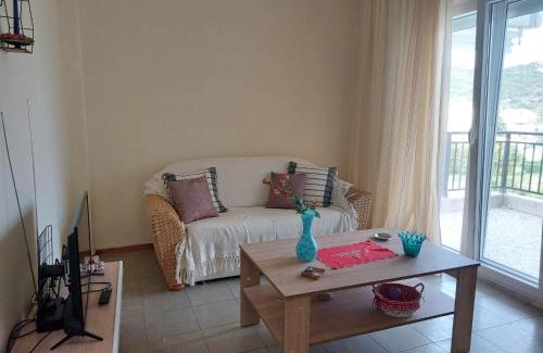 Nea Iraklitsa Apartment | Luminosa Seaview Apartment