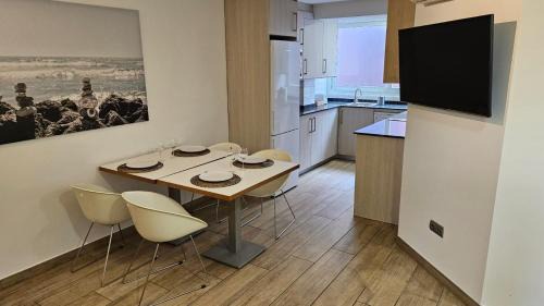 Pueblo Nuevo Apartment | luminoso apartamento 6 personas pueblo nuevo