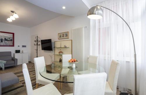 Olgiata Apartment | Luminoso appartamento con terrazzo a La Storta