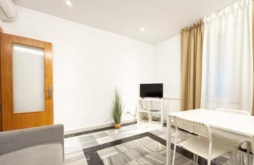 Ventas Apartment | Luminoso, muy amplio, buena zona