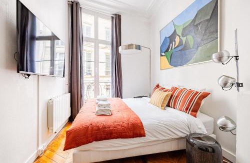 Palais-Royal Apartment | Luminous Studio Oasis Steps from The Louvre