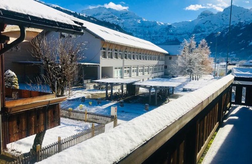 Lenk Apartment | Luna Elk Home