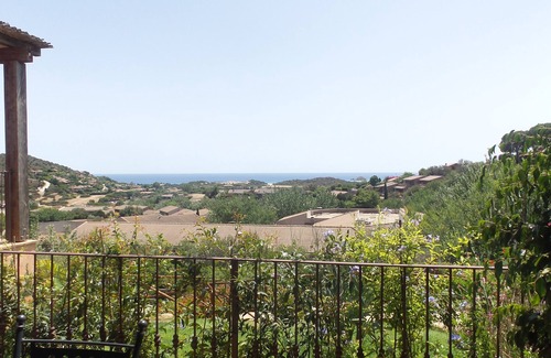 Chia Villa | "LUNA" small villa with sea view and swimming pool