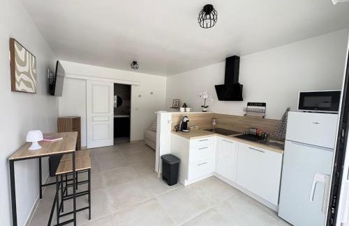 Trans-en-Provence Apartment | Luna Studio Parking, Wi-Fi, cuisine équipée Offre Privilège Pro