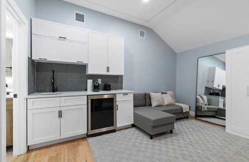 West Hempstead Apartment | Lunavista Cozy Studio