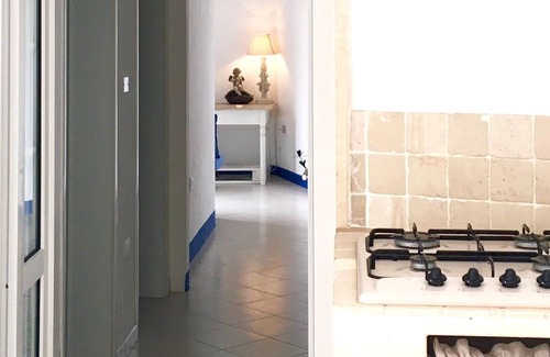 Santa Maria di Leuca Villa | LUNGOMARE LEUCA Cute Mediterranean house 30mt from the sea with views, ac🐾