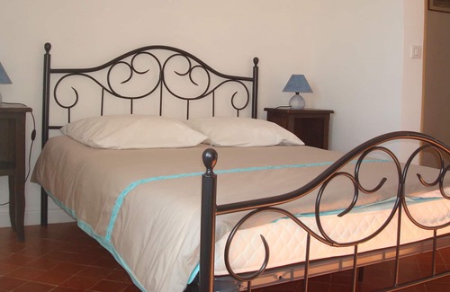 Fontienne House | Lus de Prouvenço, village house for 4 people with terrace