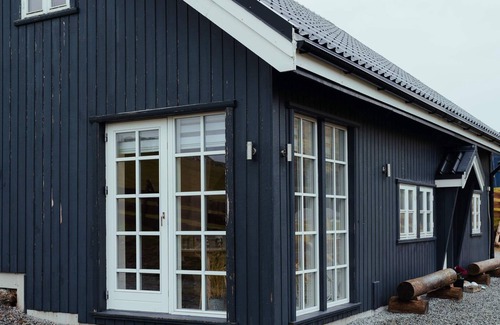 Kjellerup House | Lush farmhouse in unique location