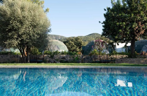 Bodrum Ski Chalet | Lussoglamping