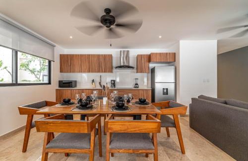 Tulum House | Lux 2 BD with Balcony, Rooftop Pool in Aldea Zama